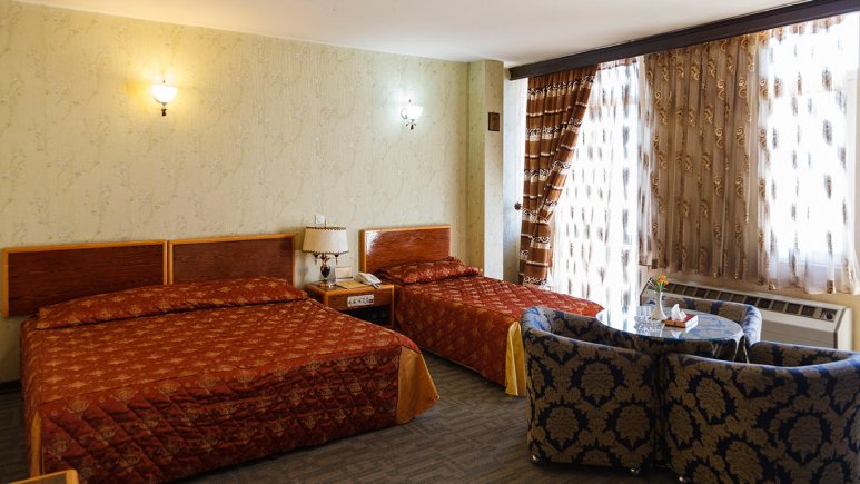 اتاق سه تخته 1 هتل سوئیت اصفهان